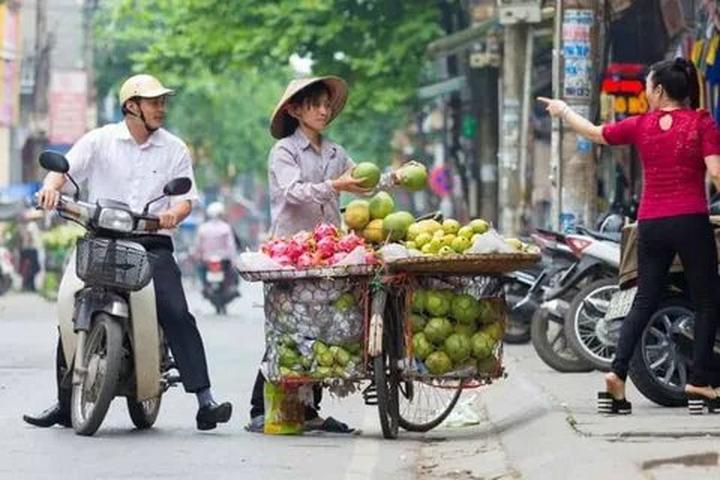 Chuyên gia Hotspot Matrix phân tích: Xe thì ít mà người xếp hàng và marketing video